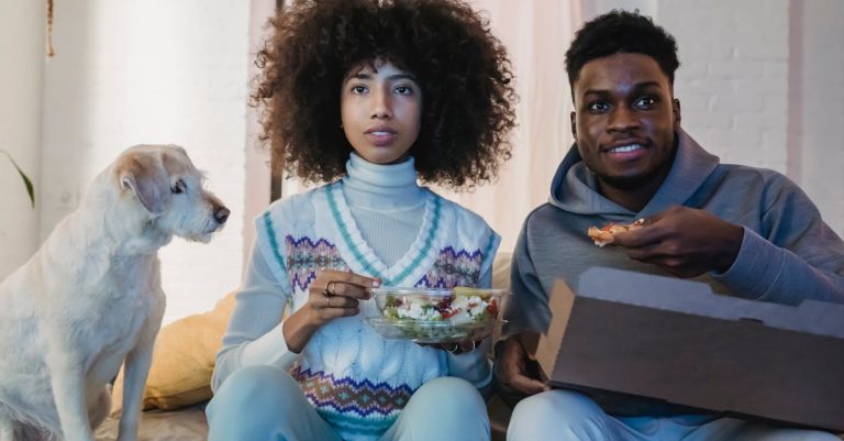 Why Your Dog Can’t Eat Grapes: Dangers, Symptoms & What to Do